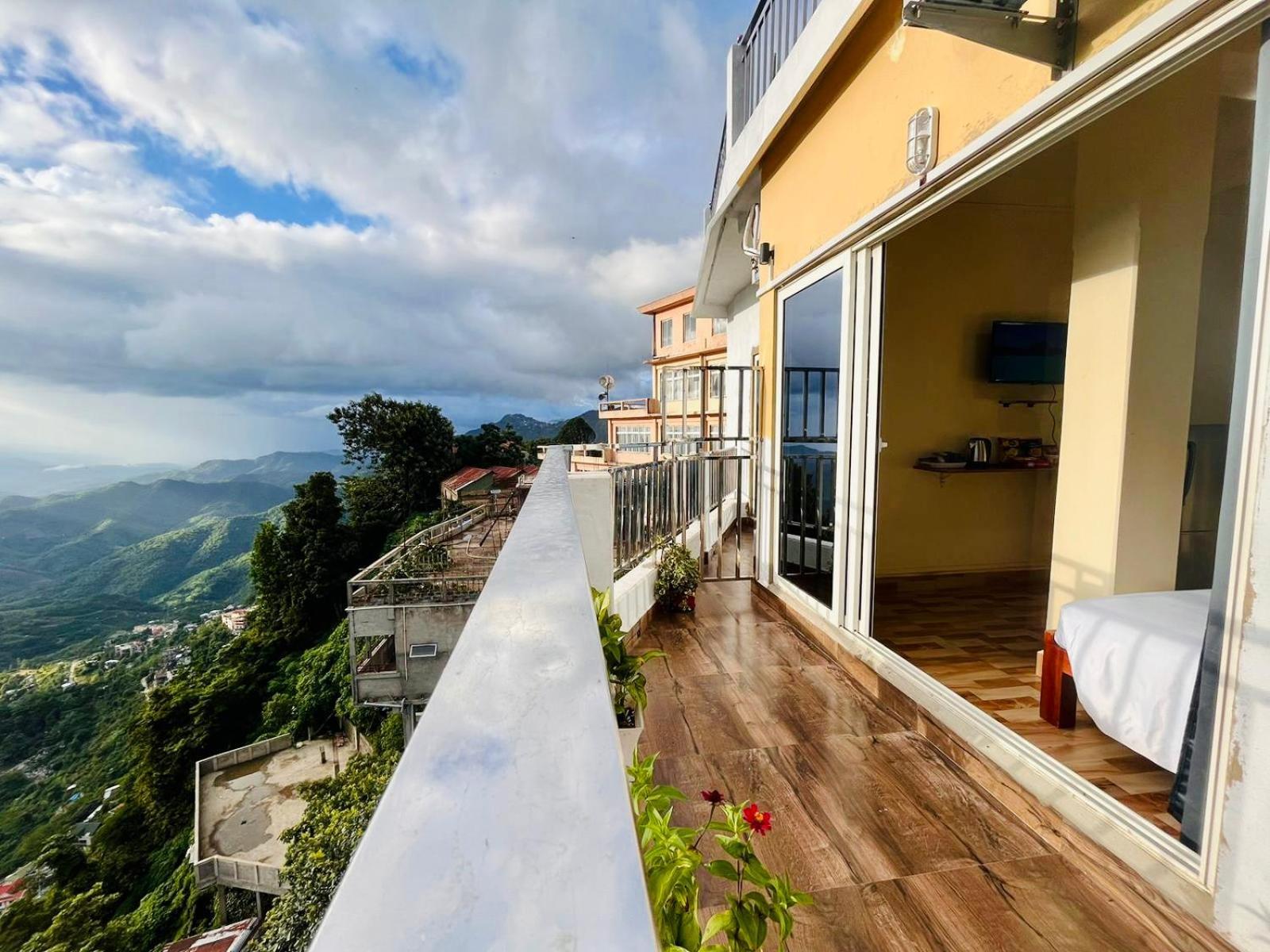Aizawl Guest House Apartments Buitenkant foto