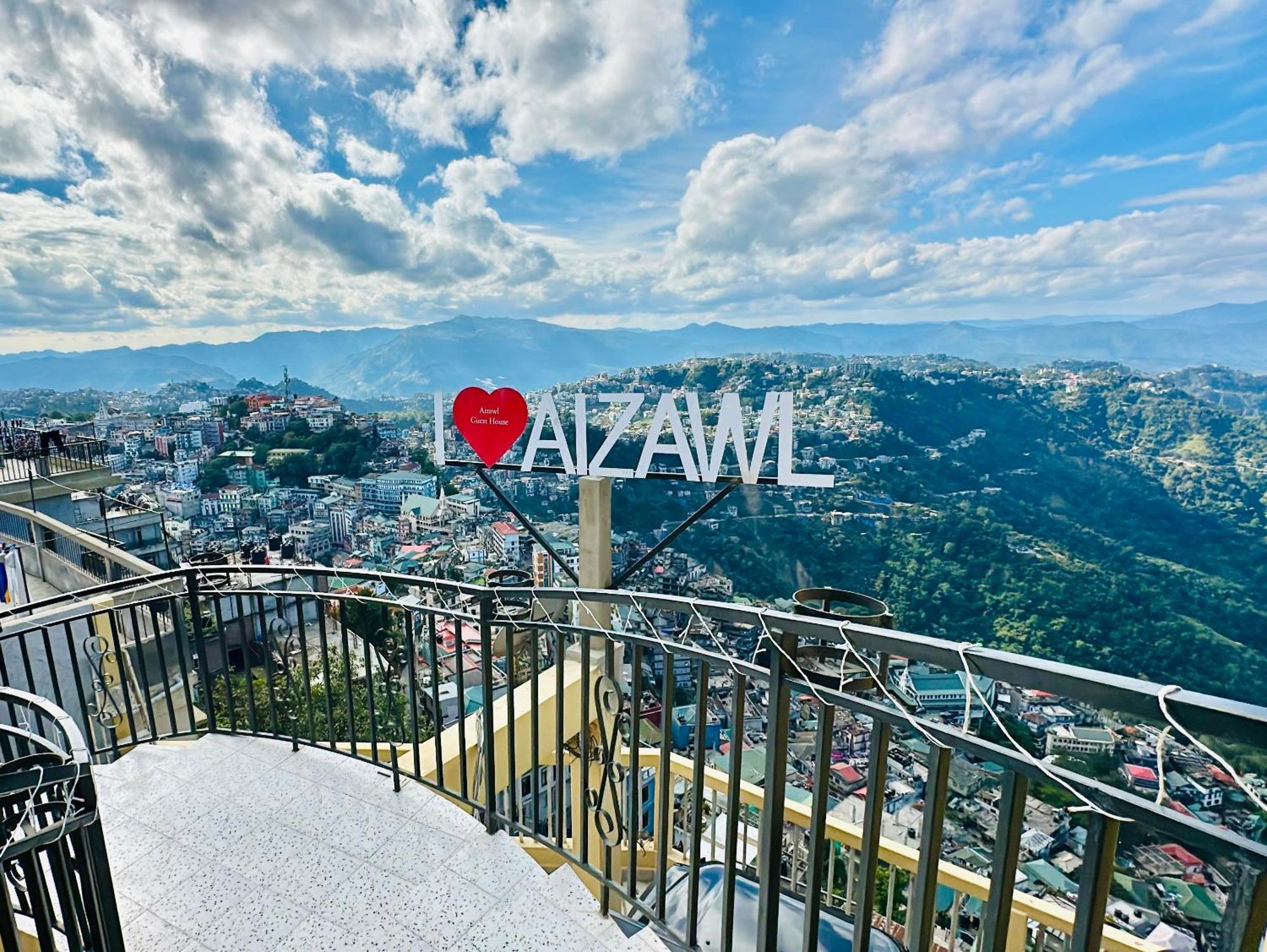 Aizawl Guest House Apartments Buitenkant foto