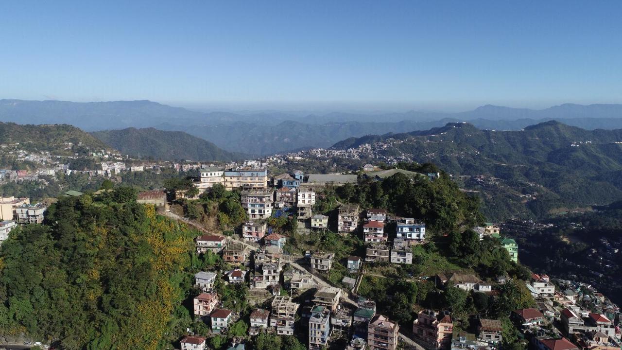 Aizawl Guest House Apartments Buitenkant foto